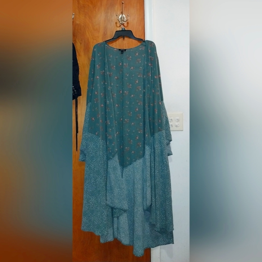 Torrid Teal Gauze Challis Flutter Sleeve Floral Kimono Size Large 6